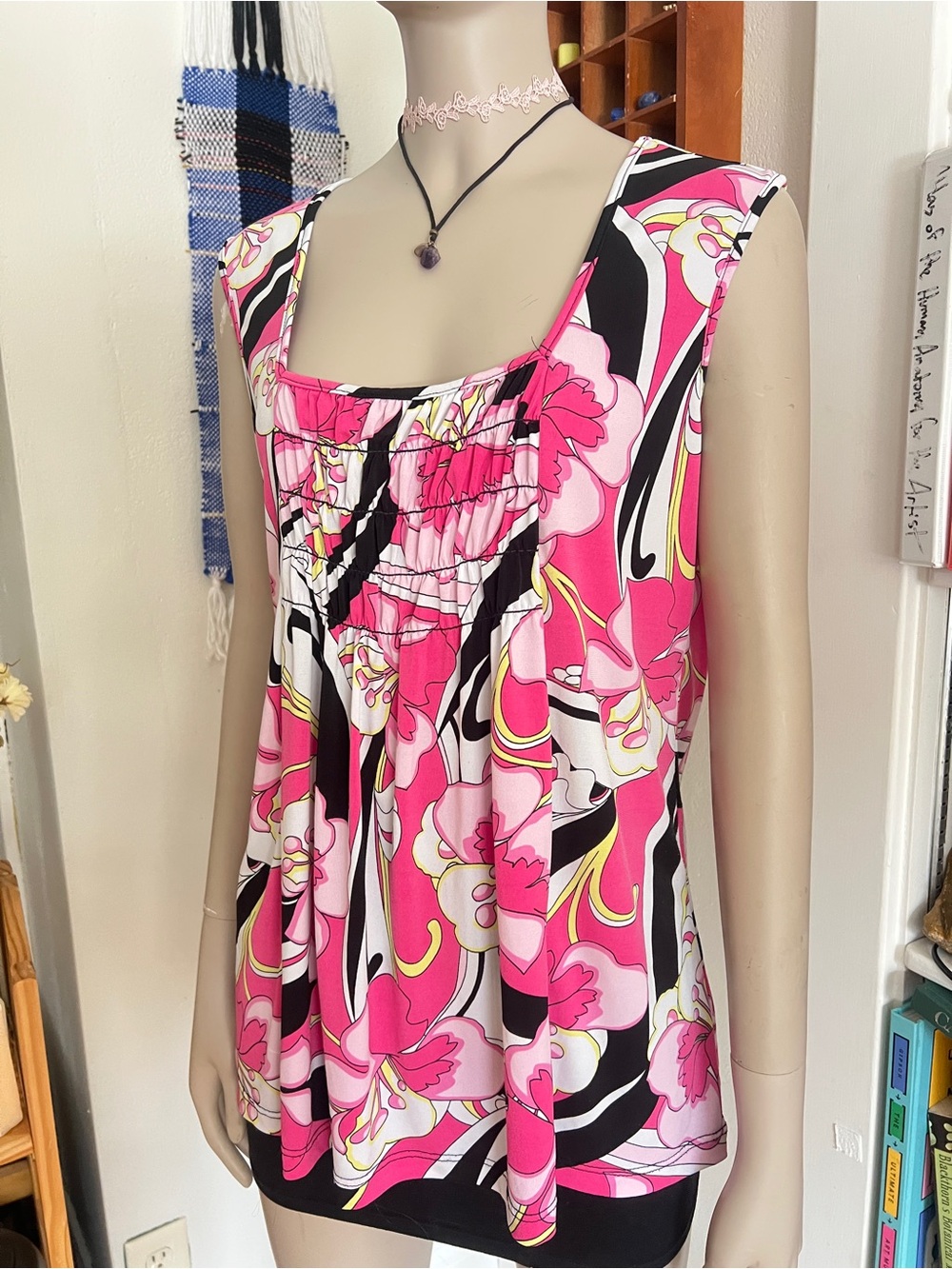 Y2K Patterned Blouse - Picture 6 of 7